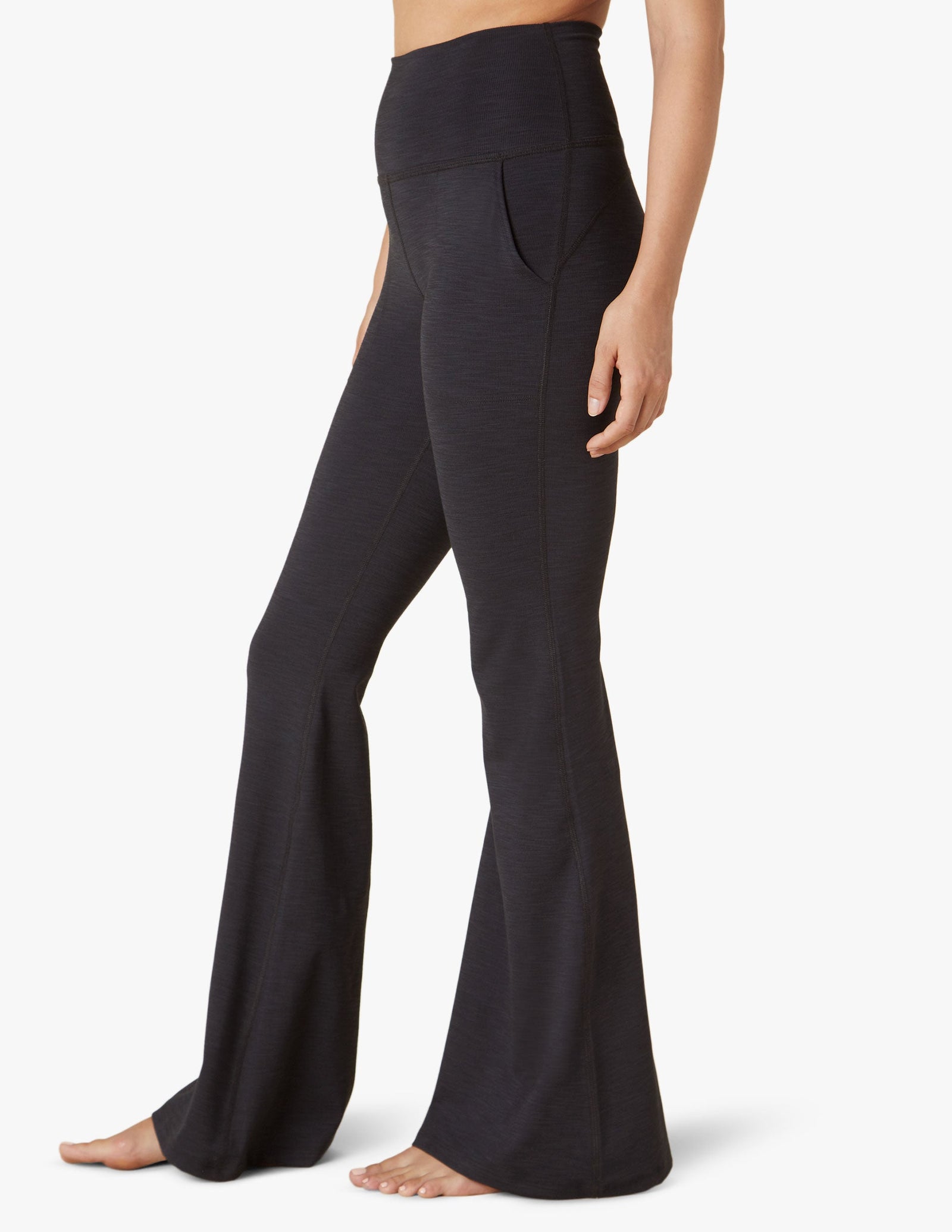 Beyond Yoga W Heather Rib All Day Flare Pant BLACK