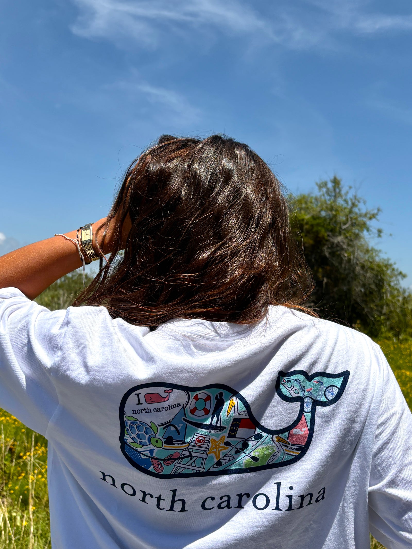 Vineyard Vines M SS North Carolina Icon Tee WHITE