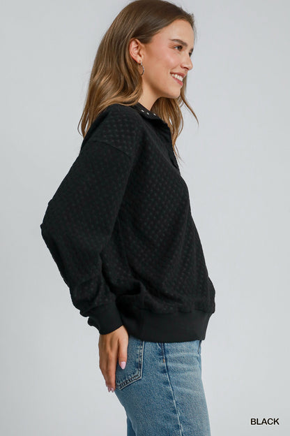 Umgee W Textured Knit Pullover Top BLACK