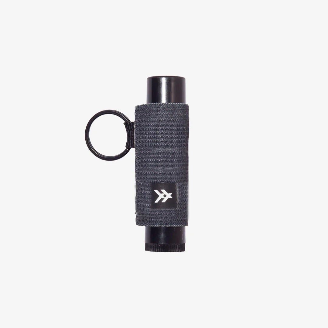 Thread Lip Balm Holder BLACK