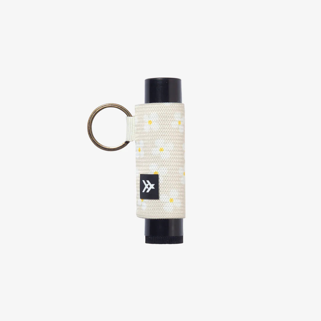 Thread Lip Balm Holder BEIGE LUNA