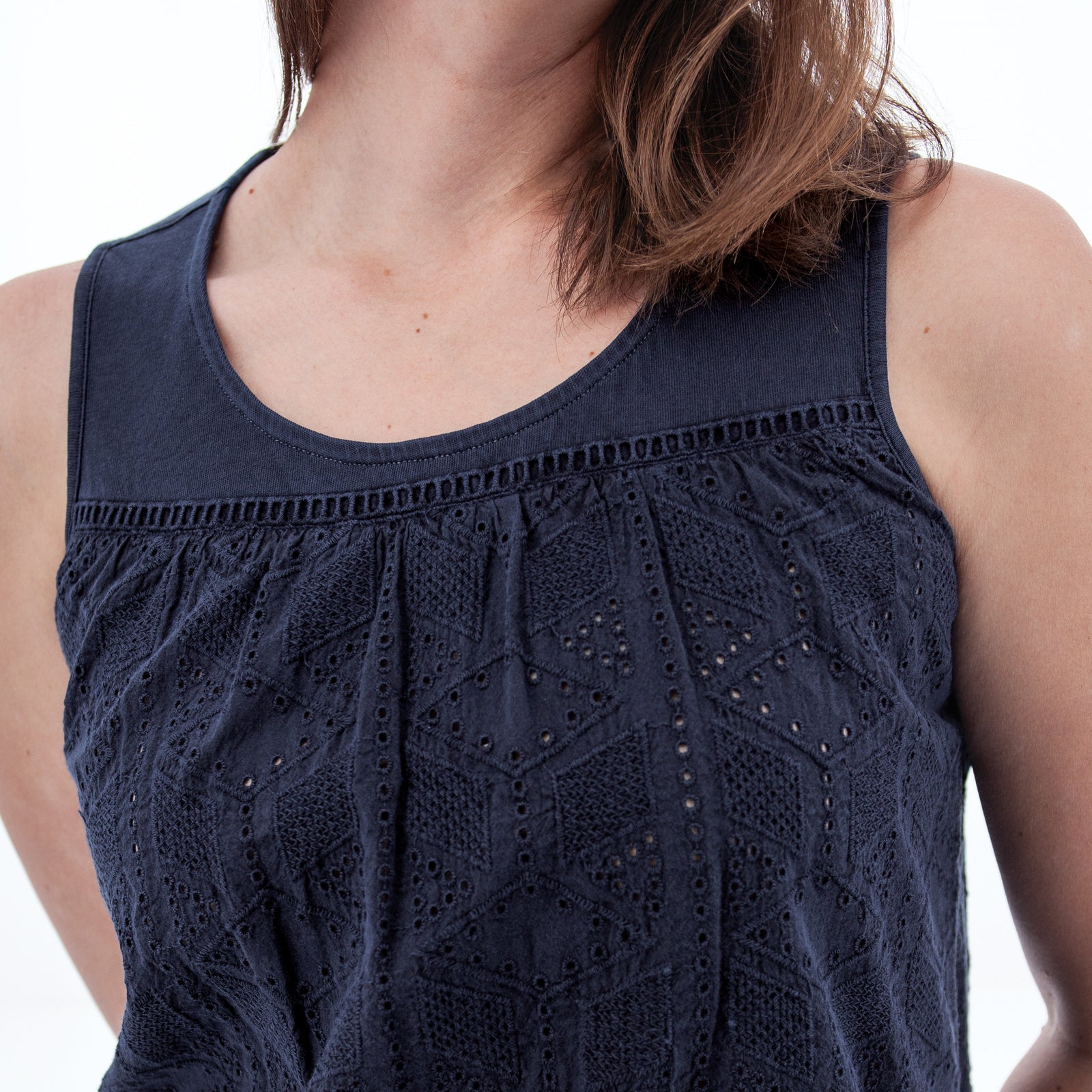 Aventura W Shelle Tank Top SKY CAPTAIN