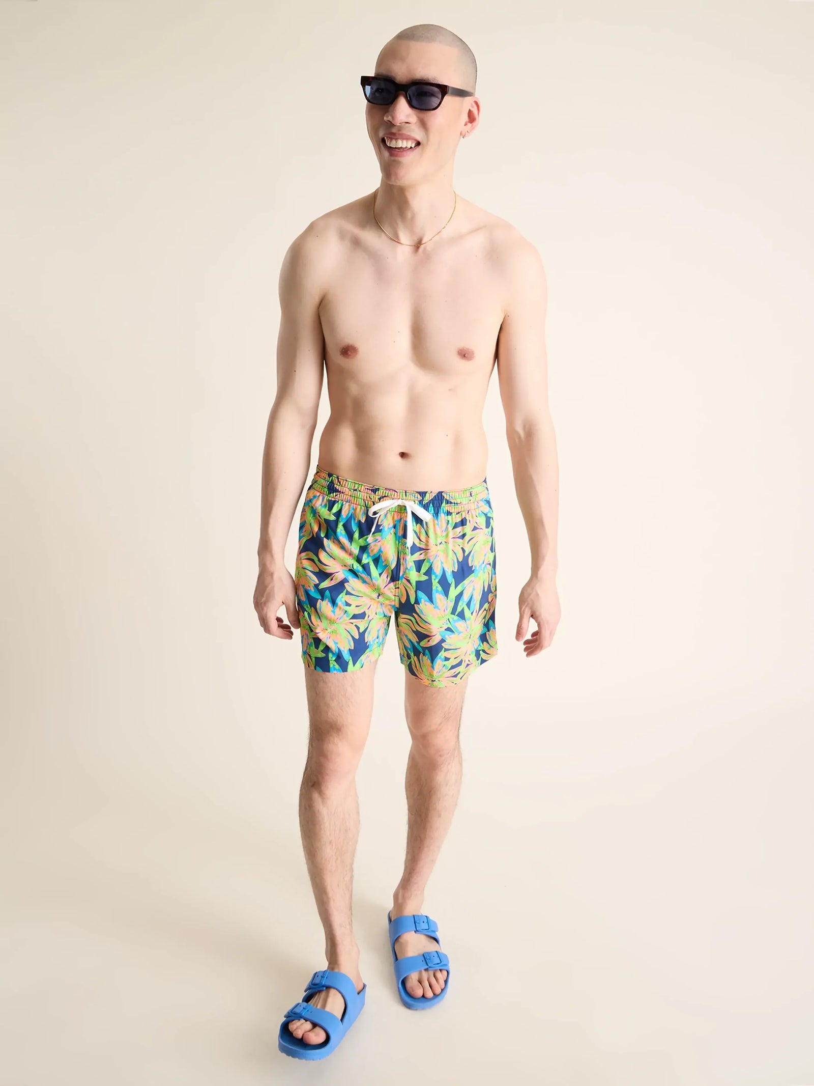 Chubbies M 5.5” Classic Swim Trunk OCEAN FLOWERS