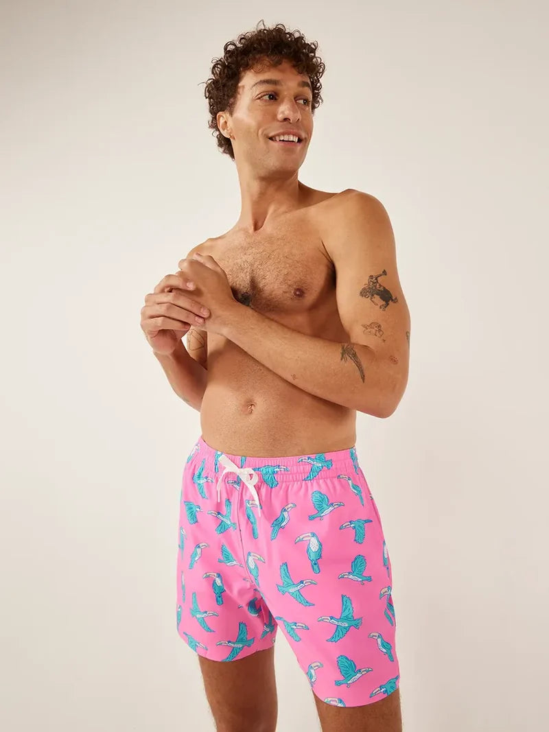 Chubbies M 5.5" Swim Trunk THE TOUCAN DO ITS