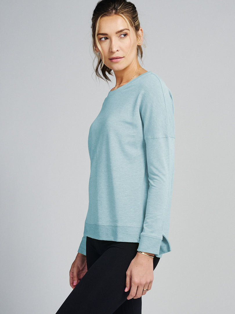 Tasc W LS Riverwalk Sweatshirt TRANQUIL BLUE