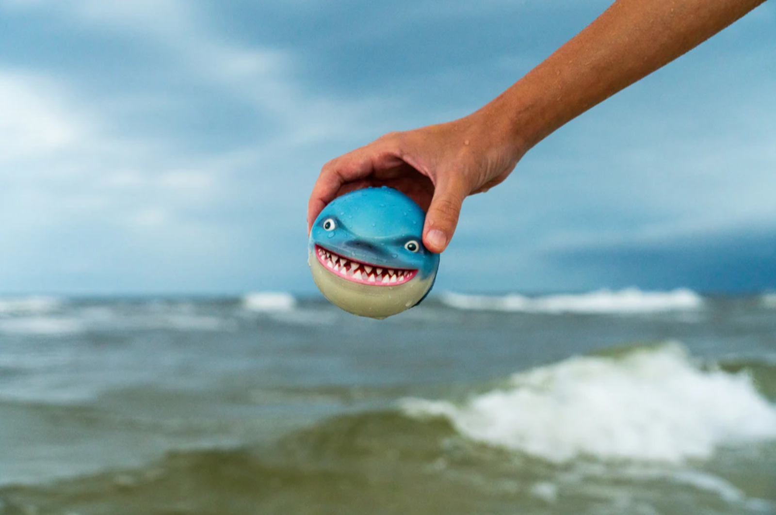 Waboba Sharky Shark Ball