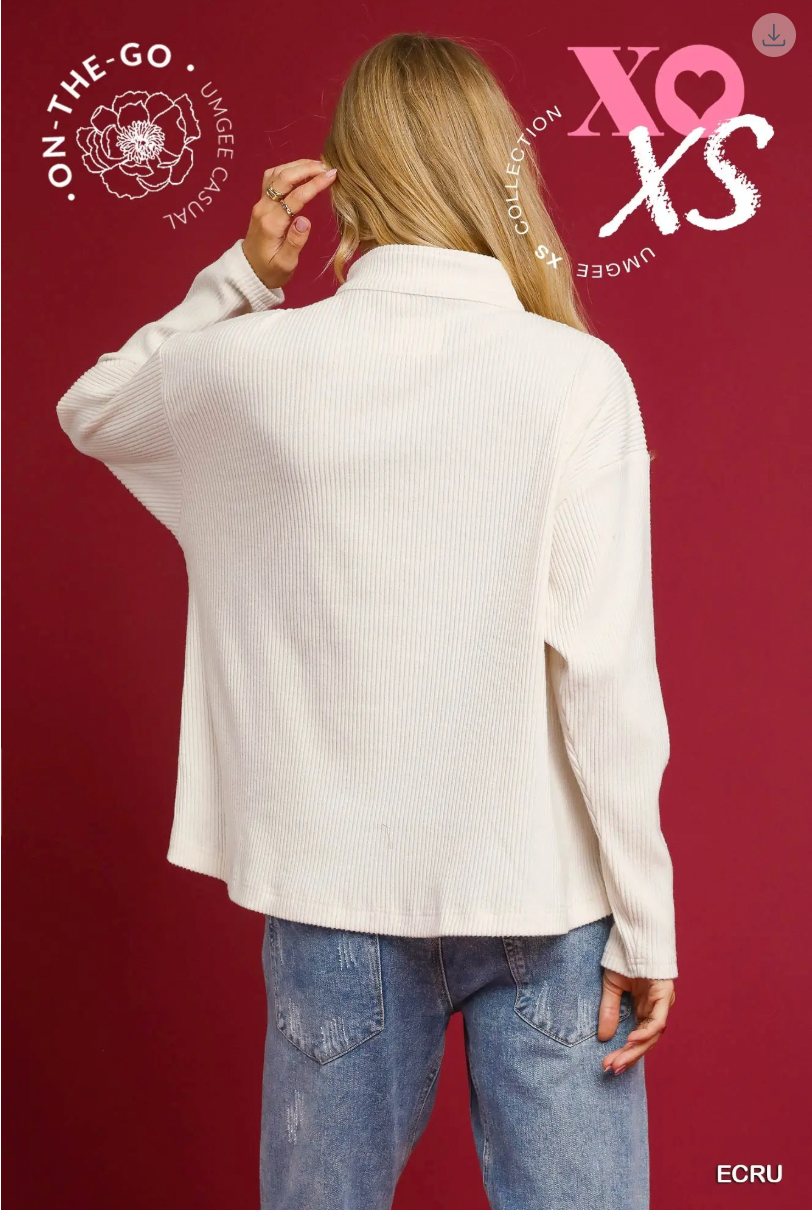 Umgee W Mock Neck Contrast Half Zip Pullover ECRU