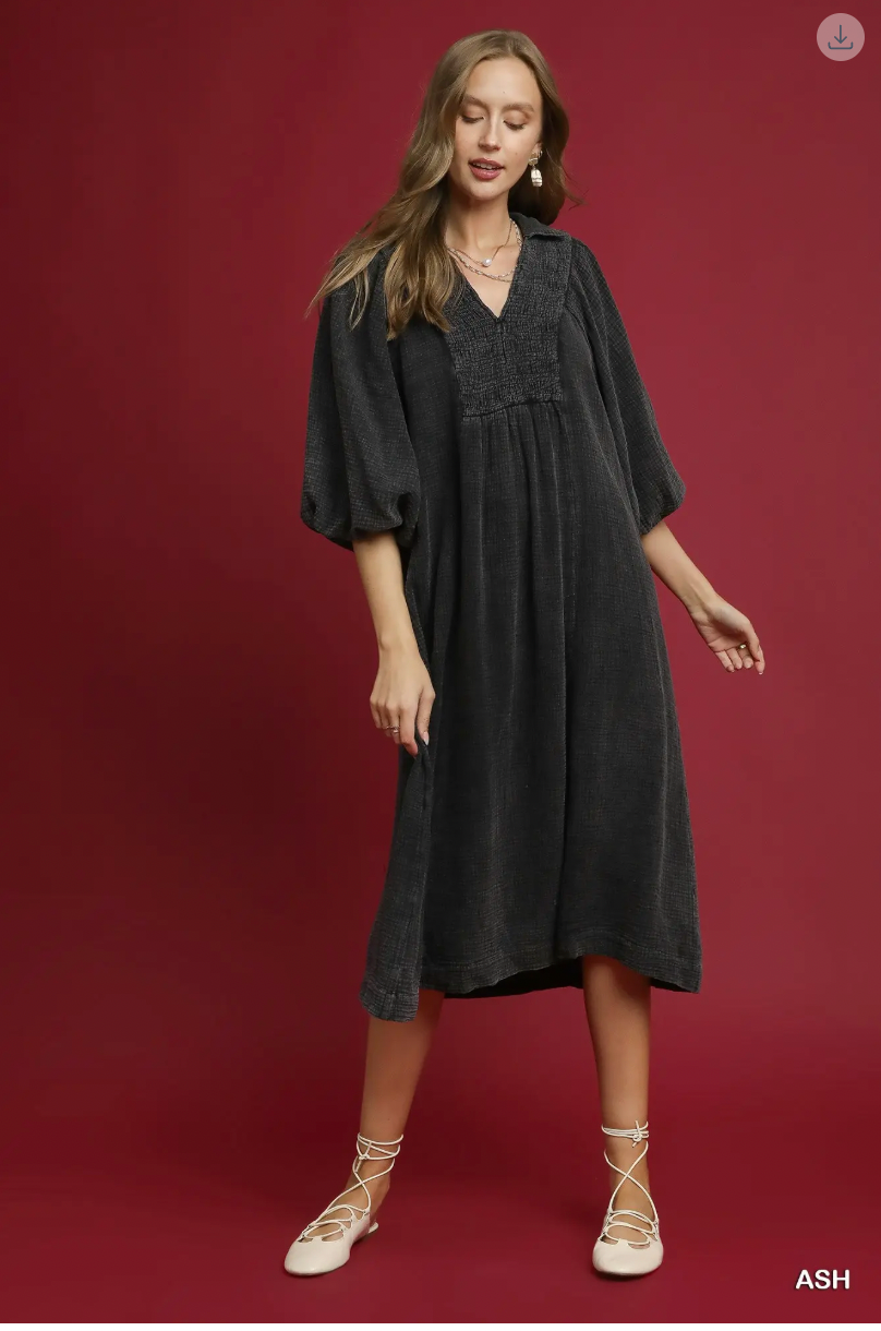 Umgee W Mineral Wash Smocked Midi Dress ASH