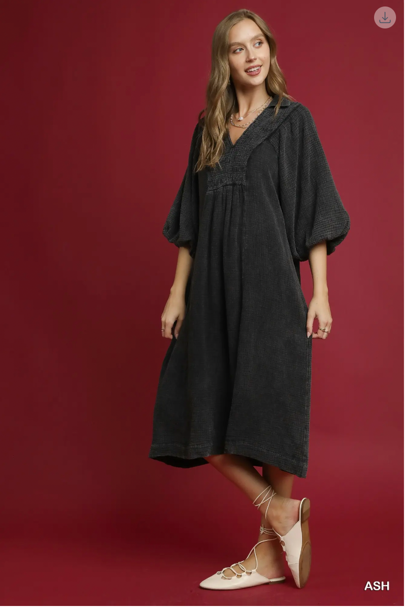 Umgee W Mineral Wash Smocked Midi Dress ASH