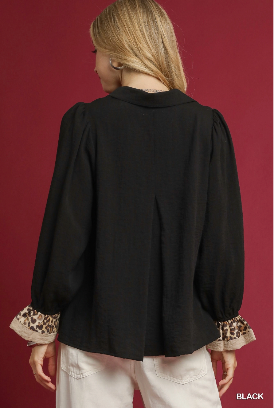 Umgee W LS Leopard Collared Top BLACK