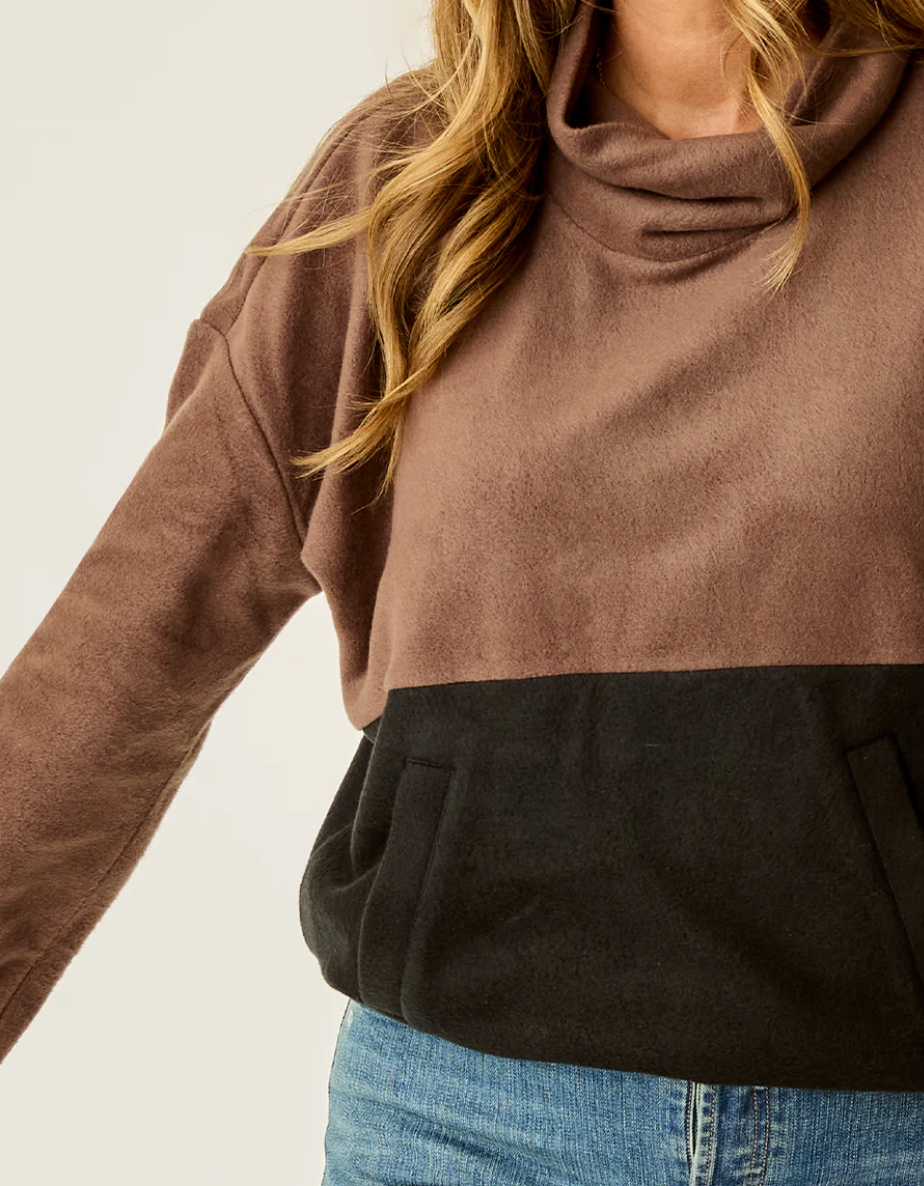 Carve Designs W Rowayton Colorblock Cowl ESPRESSO / BLACK