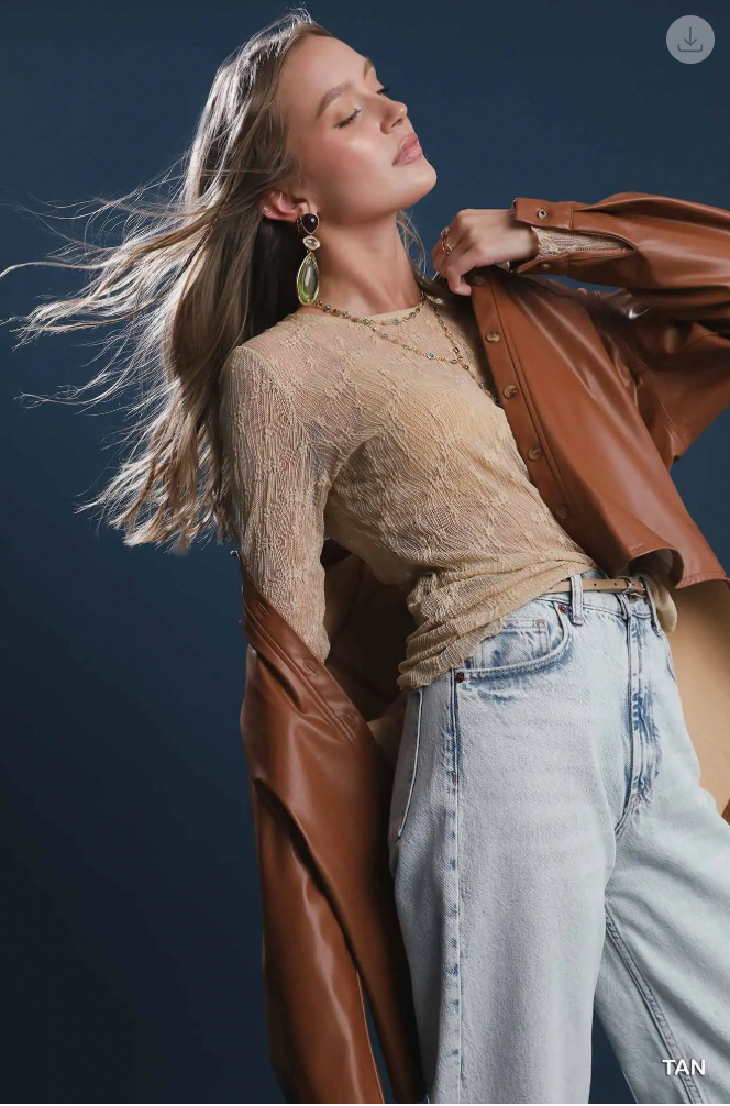 Umgee W LS Lace Textured Top TAN