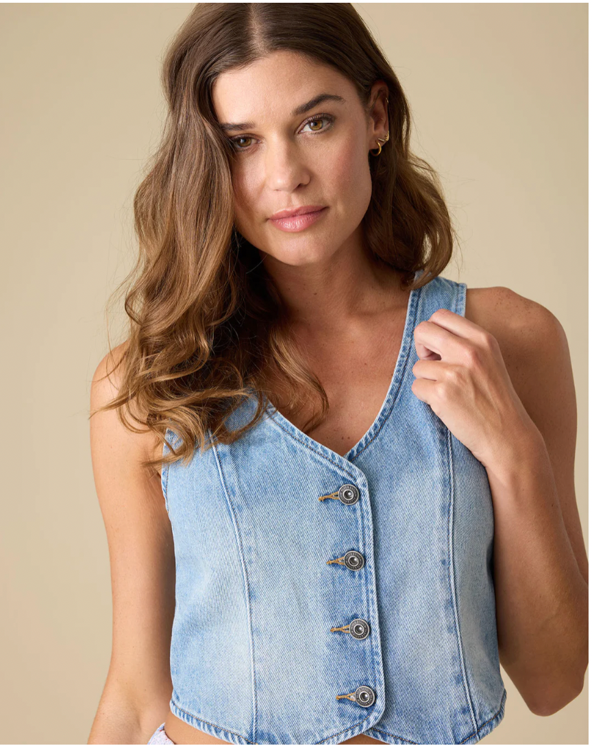 Flag & Anthem W Landen Denim Vest MEDIUM WASH