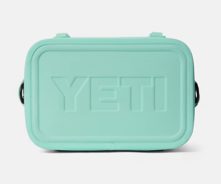 YETI Hopper Flip 18 Soft Cooler SEAFOAM
