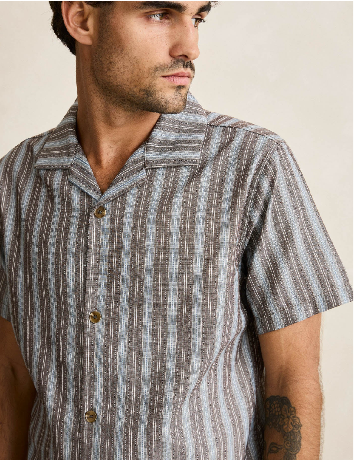Rhythm M SS Vacation Stripe Shirt CHOCOLATE
