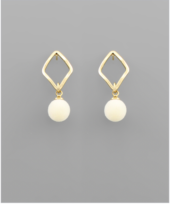 Golden Stella Rhombus Pom Pom Earrings WHITE
