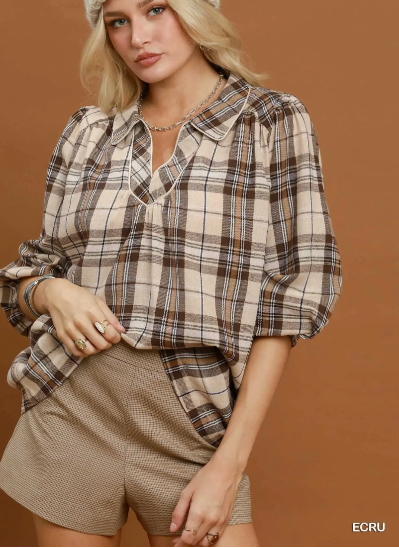 Umgee W Plaid Split Neck Blouse ECRU