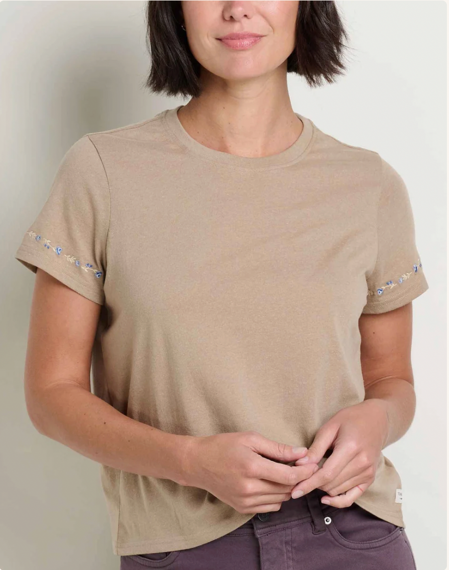 Toad & Co W SS Re-Form Embroidery Crew Tee KHAKI