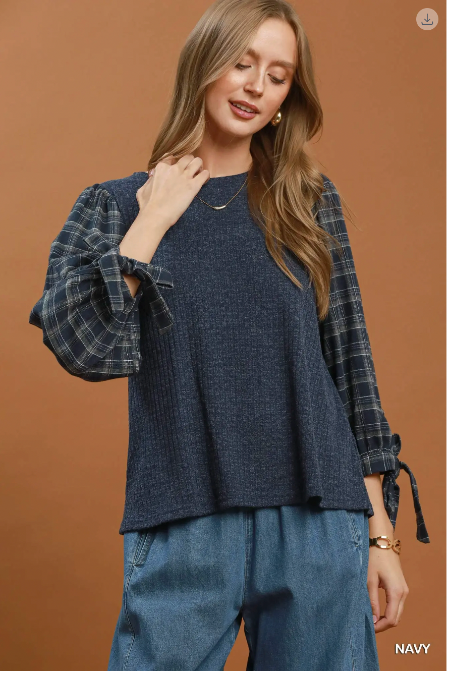Umgee W LS Mixed Textured Plaid Sleeve Knit Top NAVY