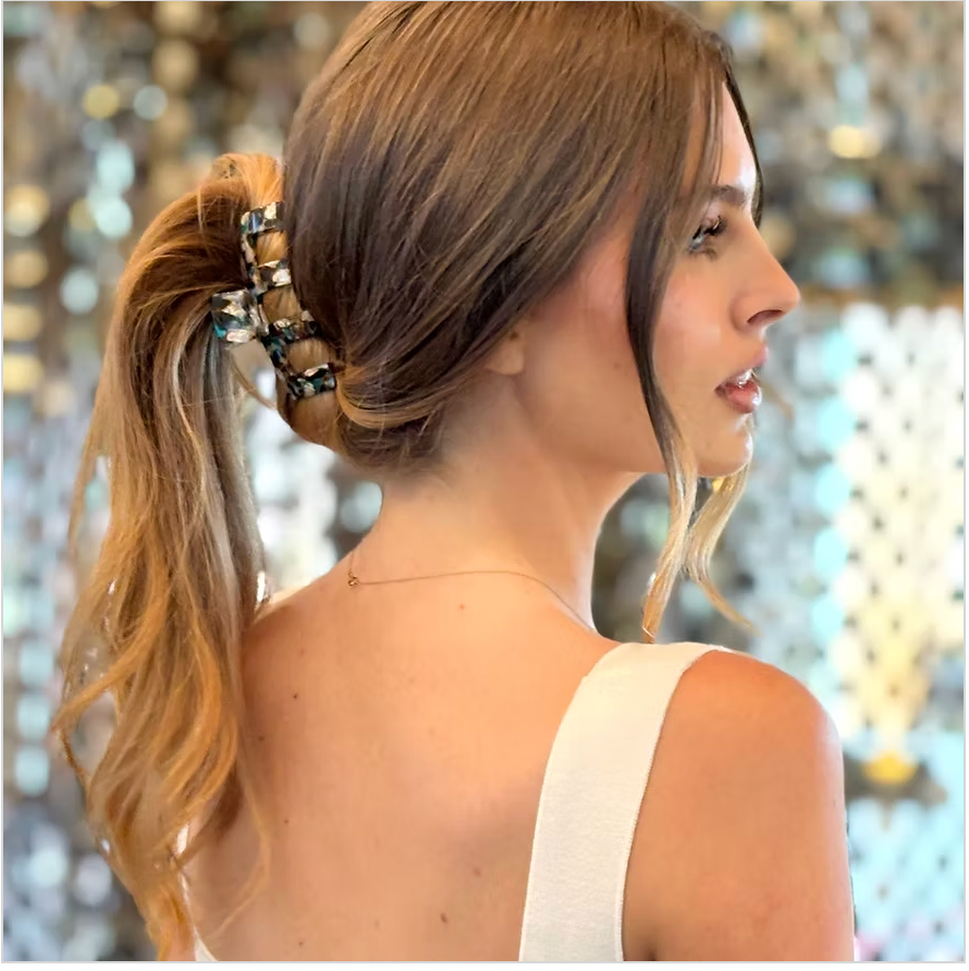Ficcare Mae Jaw Clip PRETTY IN PINK