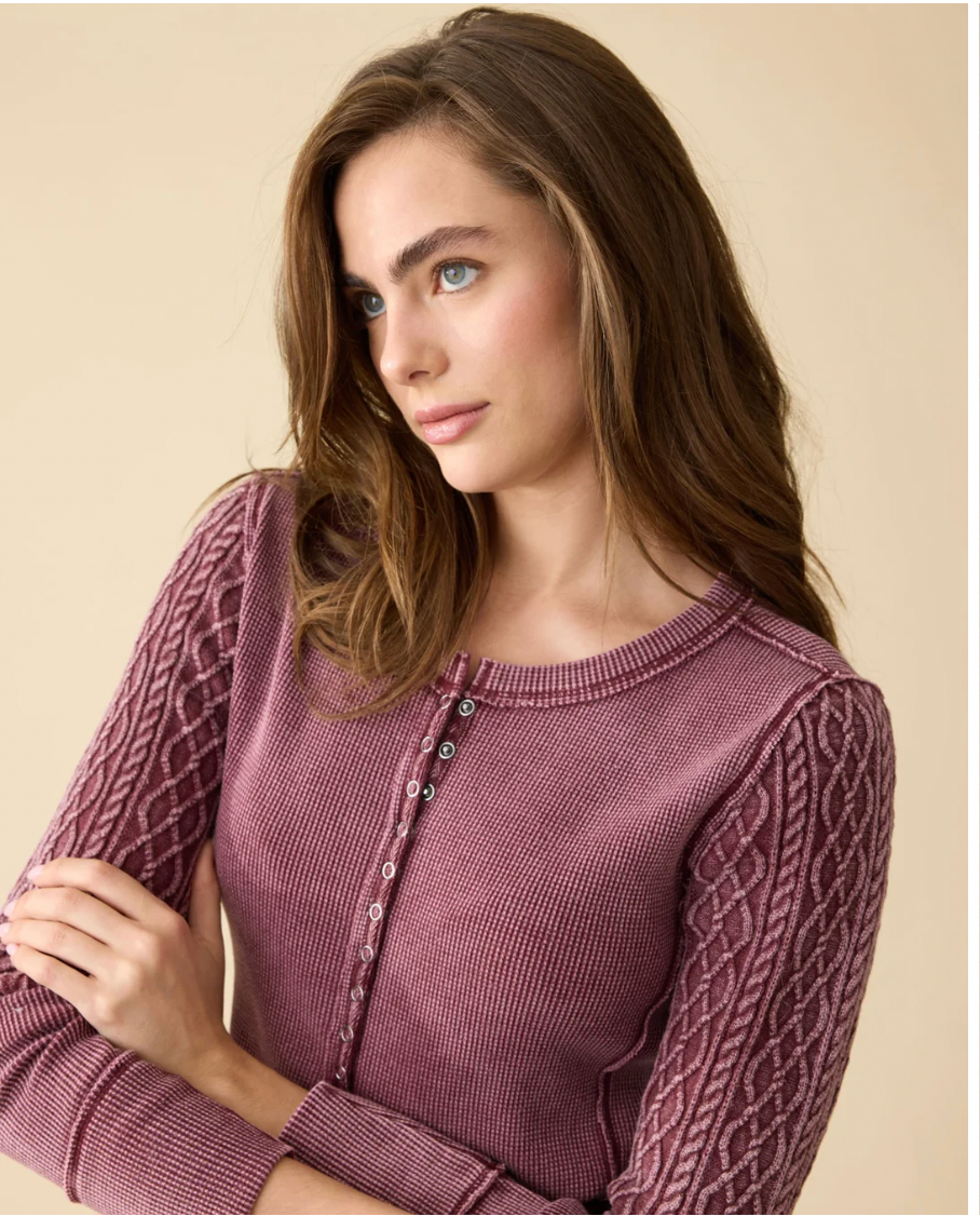 Flag & Anthem W Hattieville Mixed Media Cable Henley BURGUNDY