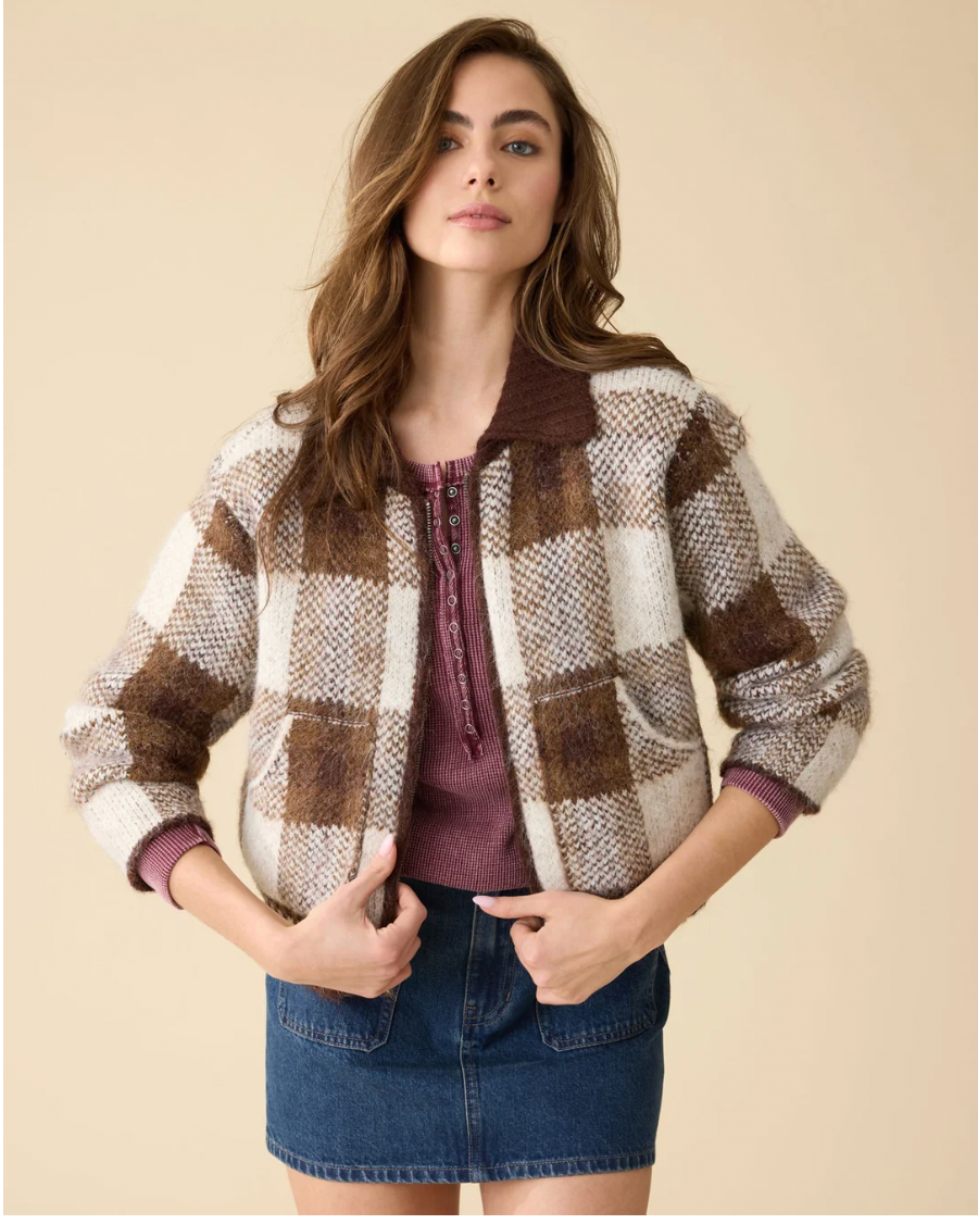 Flag & Anthem W Hattieville Mixed Media Cable Henley BURGUNDY