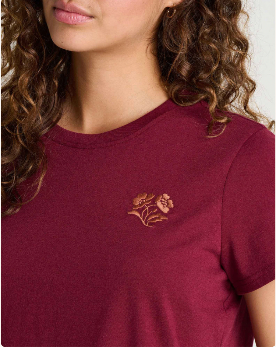 Toad & Co W SS Re-Form Crew BURGUNDY EMBROIDERY