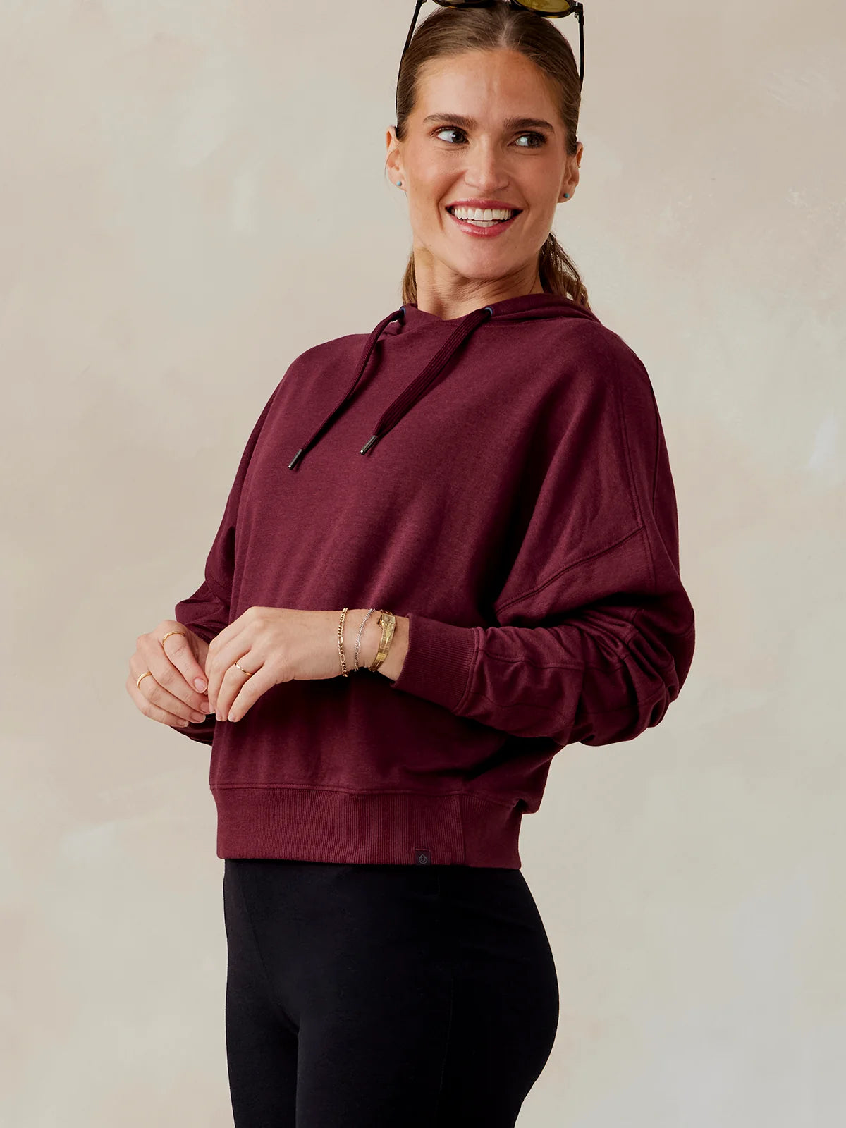 Tasc W Studio Fleece Hoodie WINEBERRY