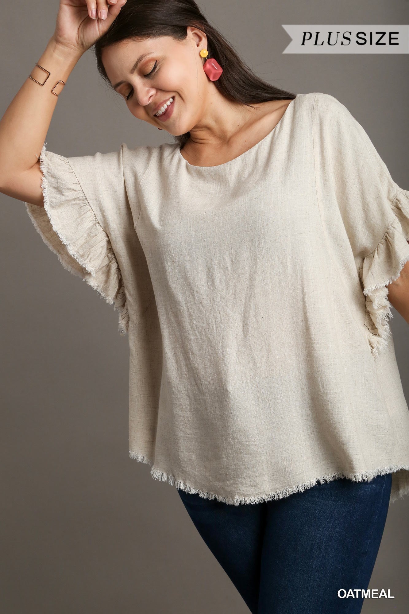 Umgee W SS Ruffle Sleeve Round Neck Top OATMEAL