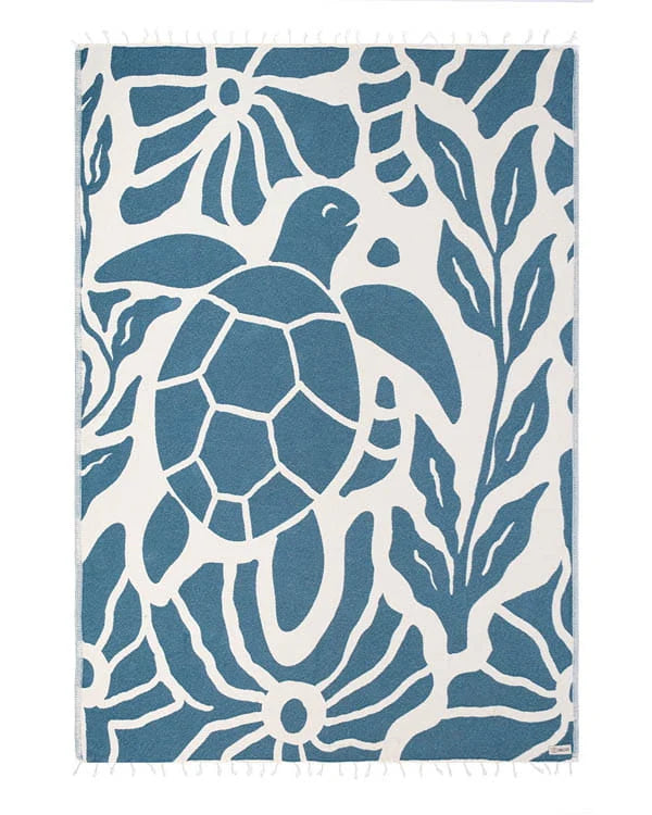 Sand Cloud Ari Turtle Blanket LG