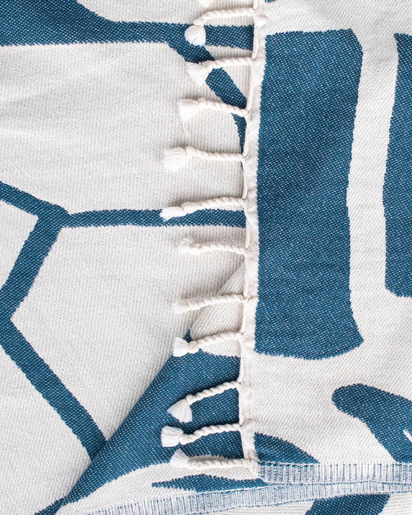 Sand Cloud Ari Turtle Blanket LG