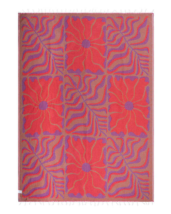 Sand Cloud Painted Daisies Blanket FUCHSIA - LG