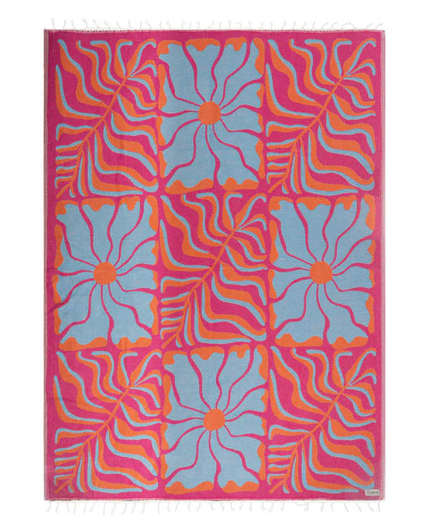 Sand Cloud Painted Daisies Blanket FUCHSIA - LG