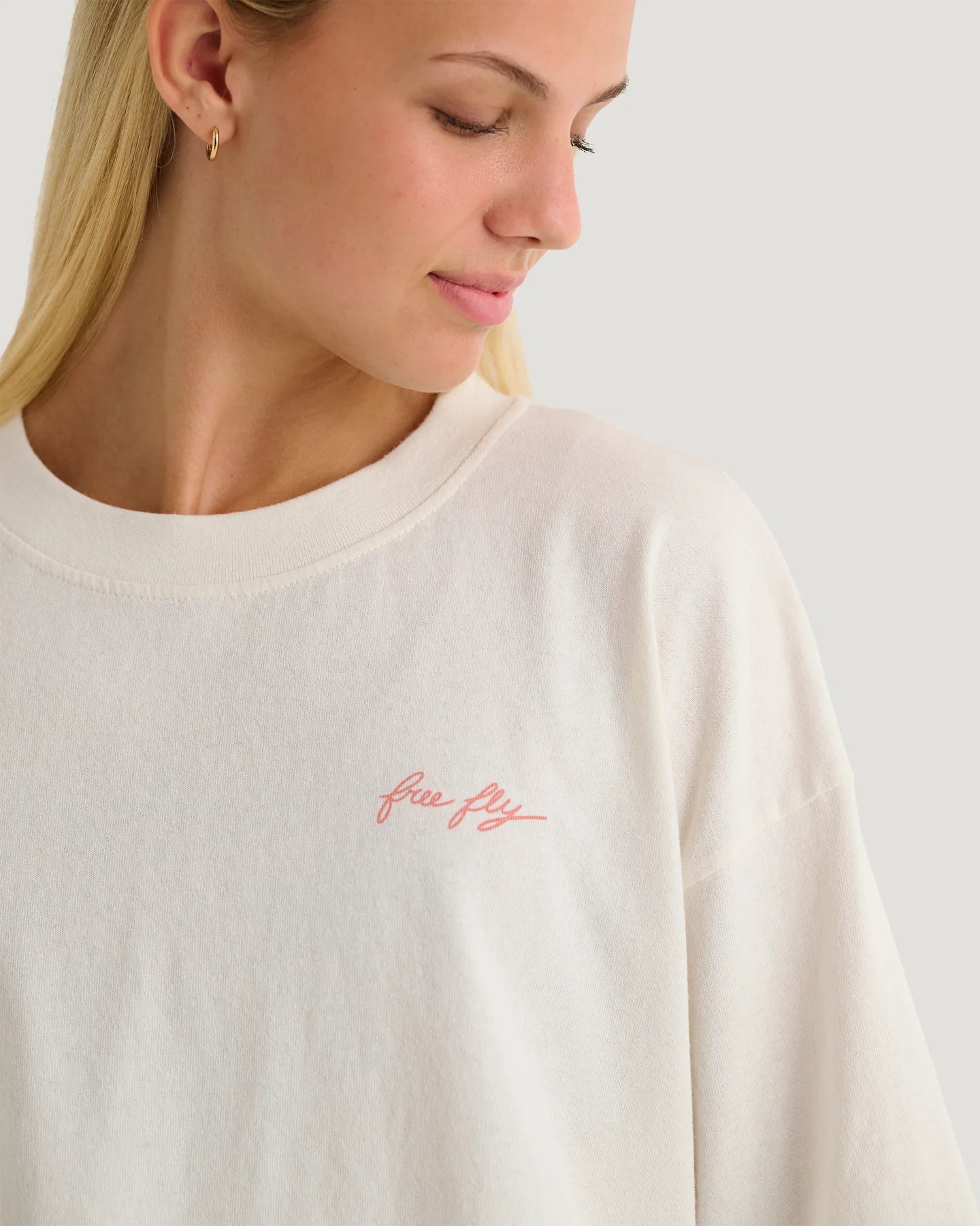 Free Fly W SS Lucky Lei Oversized Cropped Tee BONE