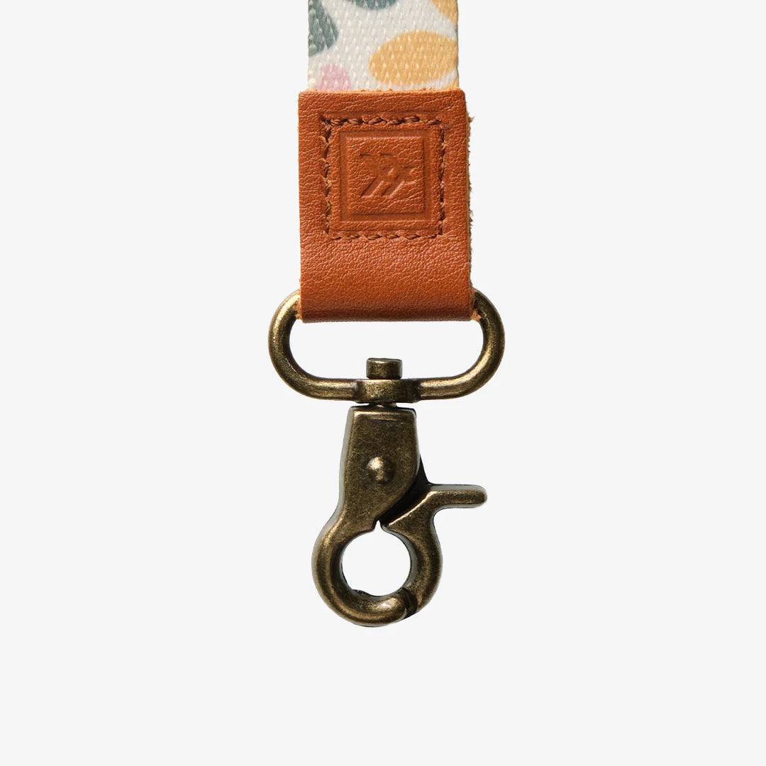 Thread Wrist Lanyard AMELIA
