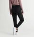 Free Fly W Bamboo-Lined Pull On Breeze Jogger BLACK