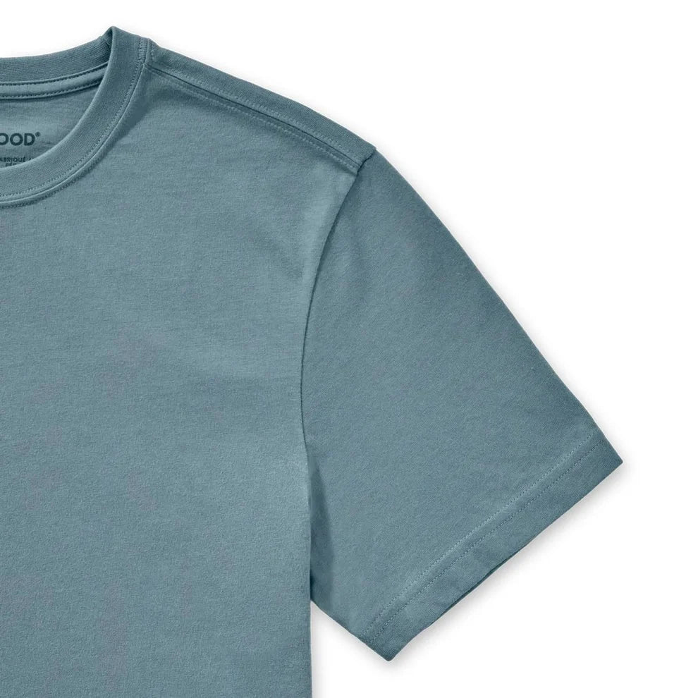 Life is Good M SS Crusher Lite Free Hugs Shark Tee SLATE BLUE
