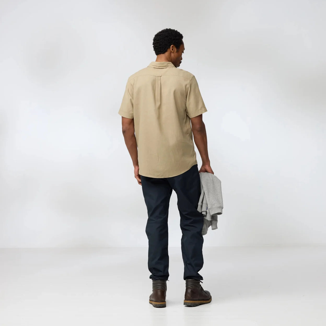 Fjallraven M SS Ovik Travel Shirt CHALK WHITE SAND