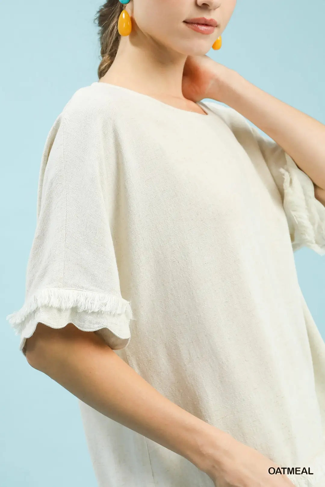Umgee W SS Round Neck Linen Top OATMEAL