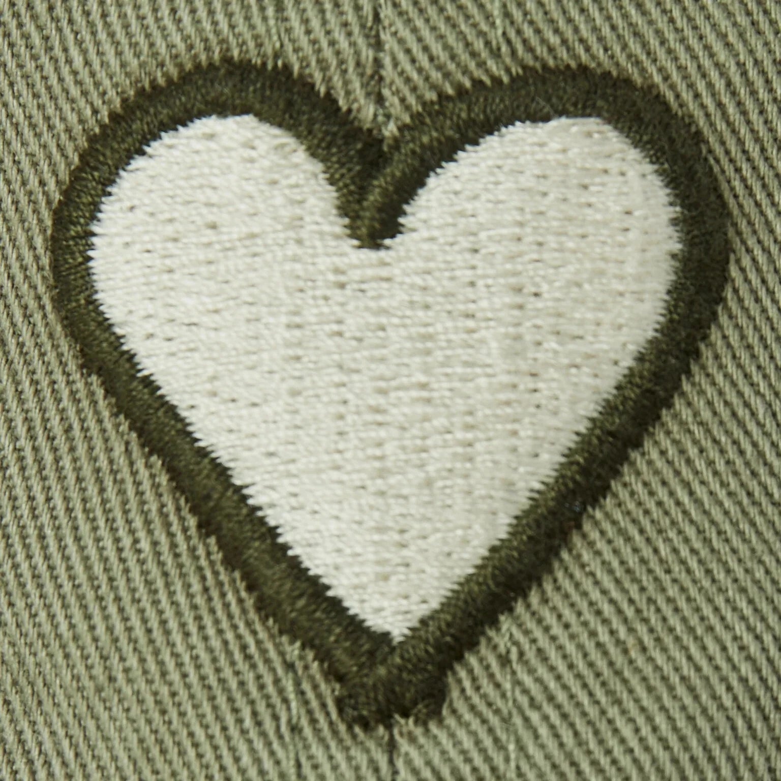 Life is Good Chill Cap Heart MOSS GREEN