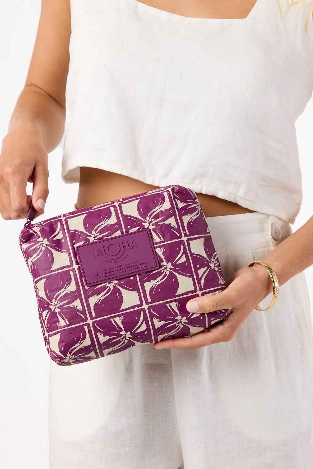 ALOHA Collection Lattice Small PouCh SANDSTONE PLUM