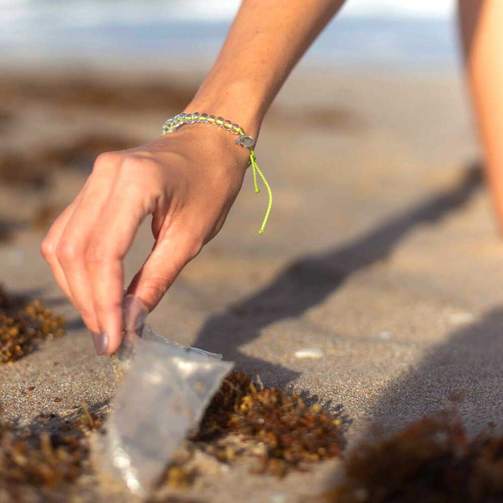 4Ocean Bracelet Beaded SEA TURTLE LIME