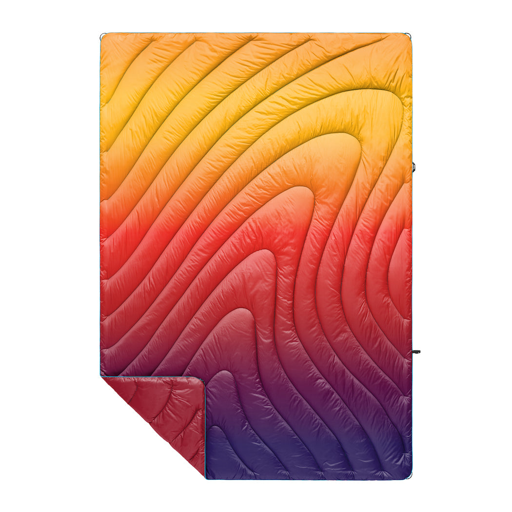 Rumpl Original Puffy Blanket PYRO FADE